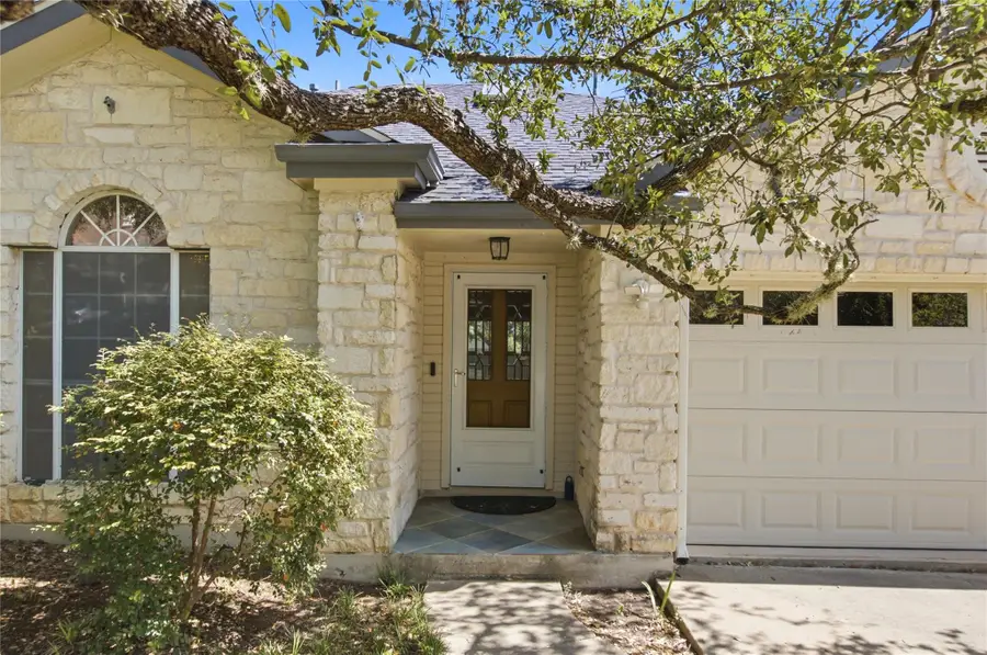 6032 Roxbury Ln, Austin, TX 78739 - #2