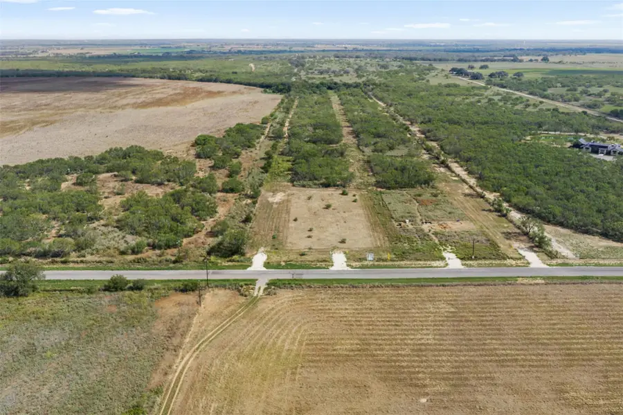 3650 County Road 304, Jourdanton, TX 78026 - #2