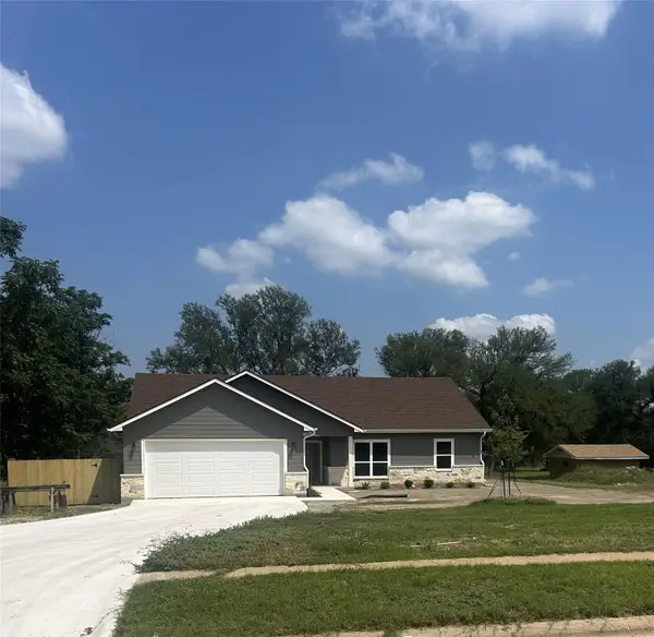 1415 Bluebonnet Dr, Marble Falls, TX 78654