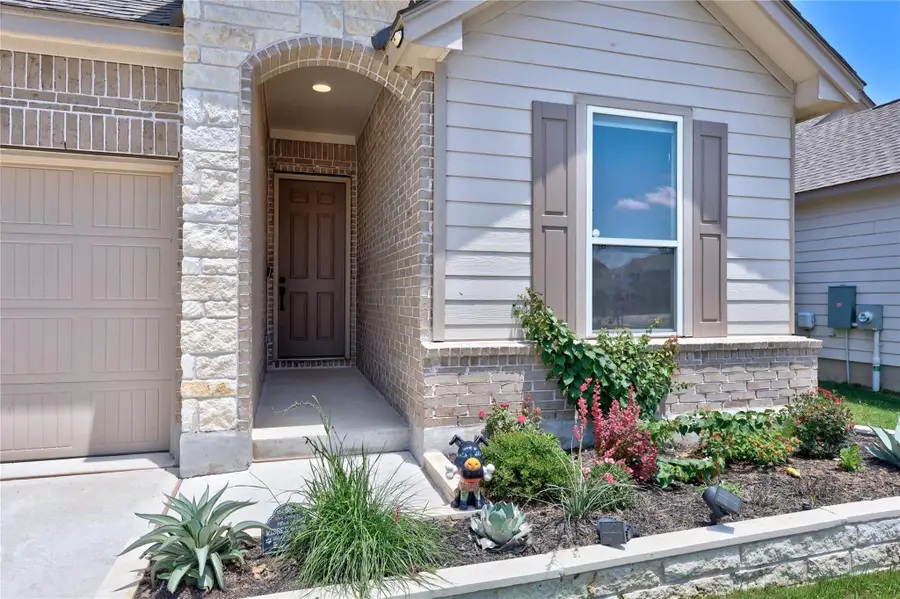 137 Lost Treasure Ter, Georgetown, TX 78628 - #2