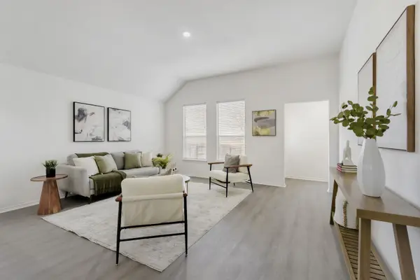 298 Fall Dr, Kyle, TX 78640