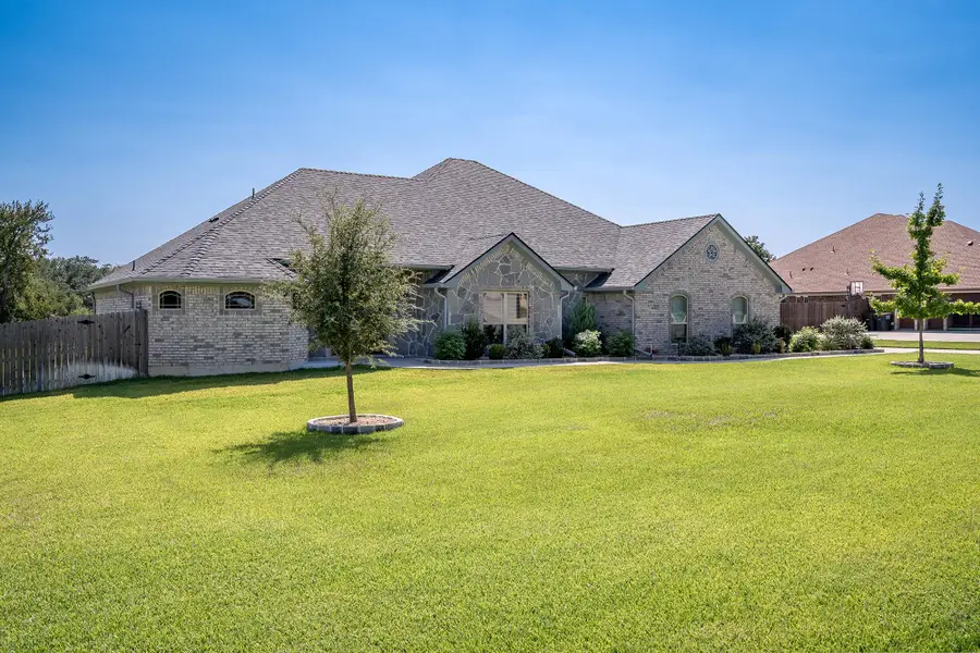 205 Presa Dr, Salado, TX 76571 - Image #2