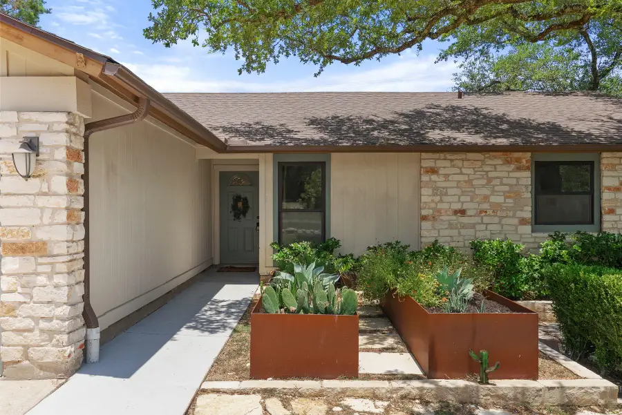 6808 Smokey Hill Rd, Austin, TX 78736 - #2