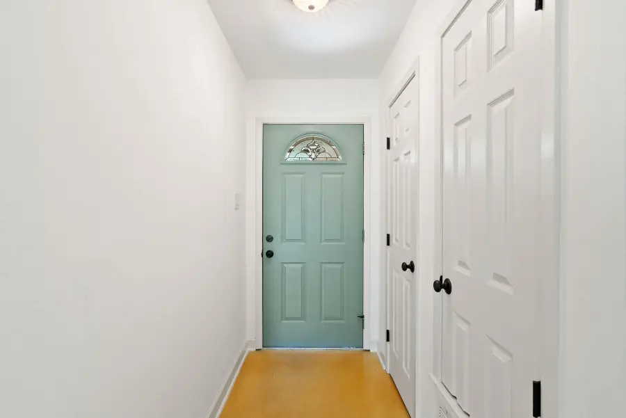 6808 Smokey Hill Rd, Austin, TX 78736 - #3