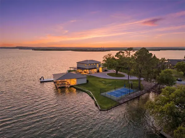 421 Hillview Dr, Granite Shoals, TX 78654