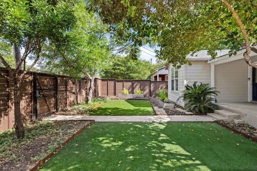 1709 Chicon St, Austin, TX 78702 - #2