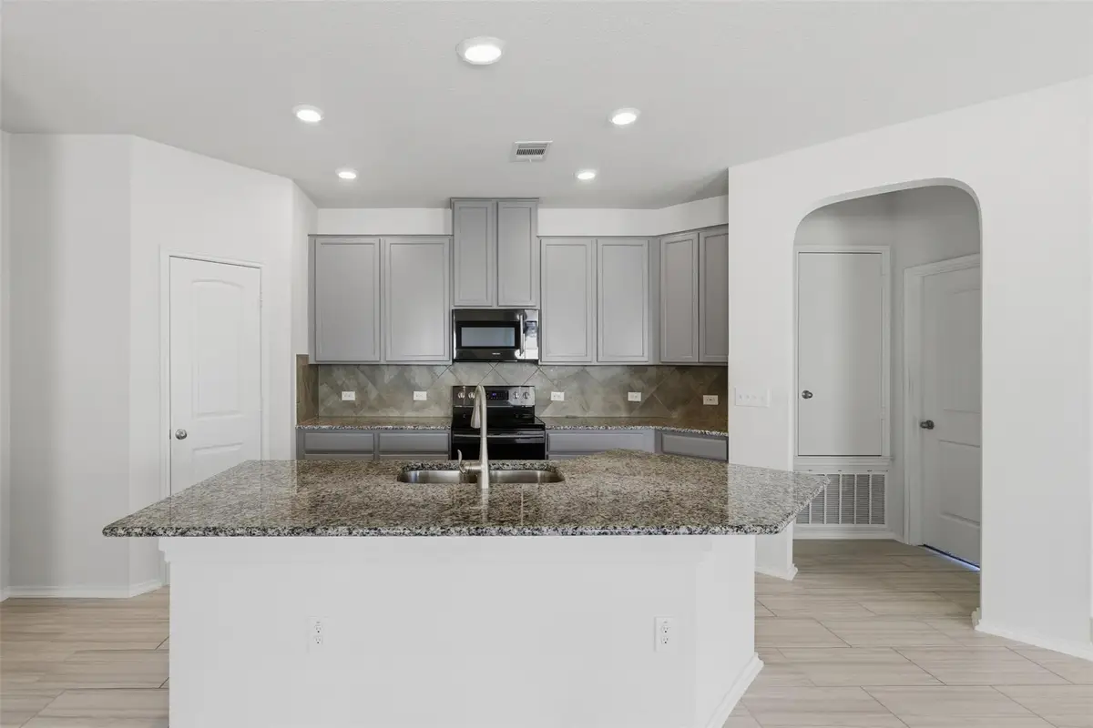 809 Screech Owl Dr, Pflugerville, TX 78660 - #1