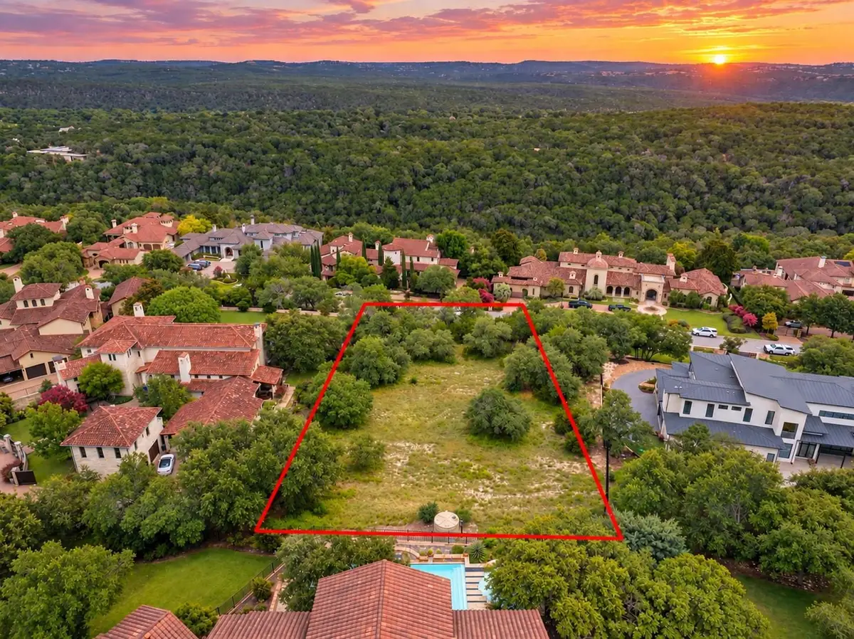 9100 Camelback Dr, Austin, TX 78733 - #1