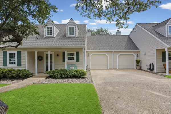 3870 Williamsburg Cir, Austin, TX 78731