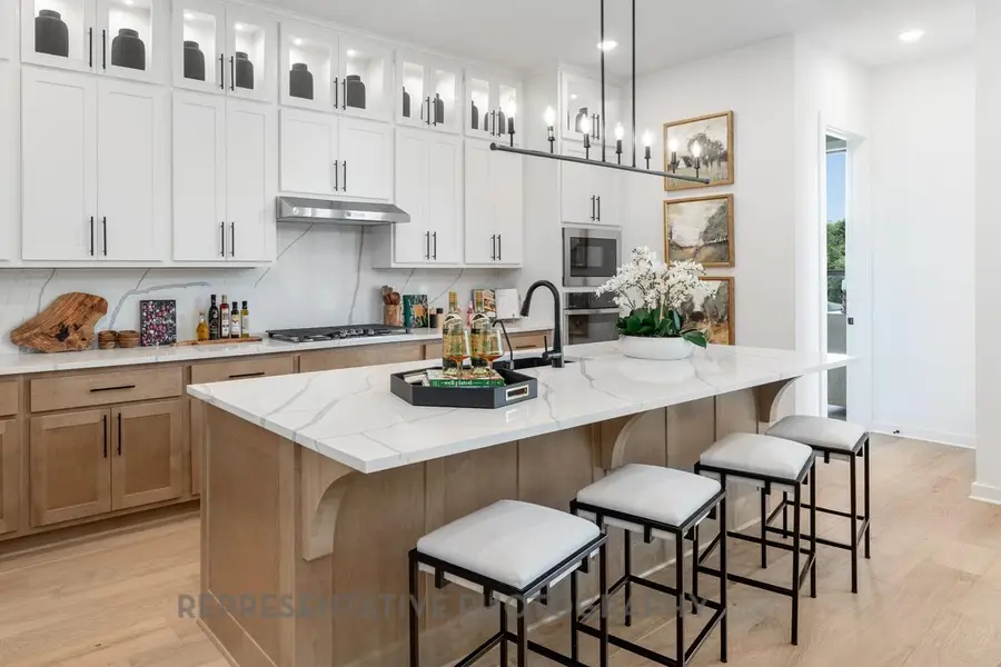 1610 Crimson Sunset Dr, Georgetown, TX 78628 - Image #2