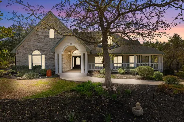 187 Stephen F Austin Blvd, Bastrop, TX 78602