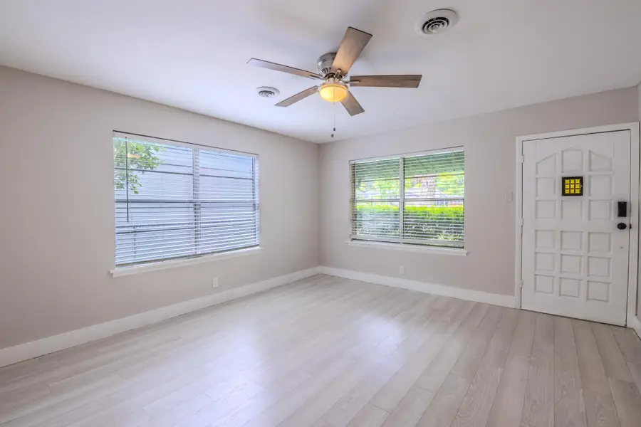 3206 Goodwin Ave, Austin, TX 78702 - #3