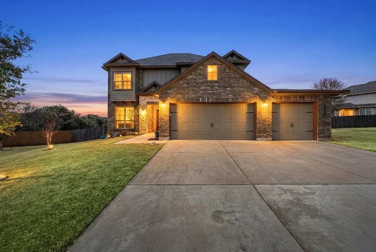 3901 Aransas Dr, Belton, TX 76513 - #1