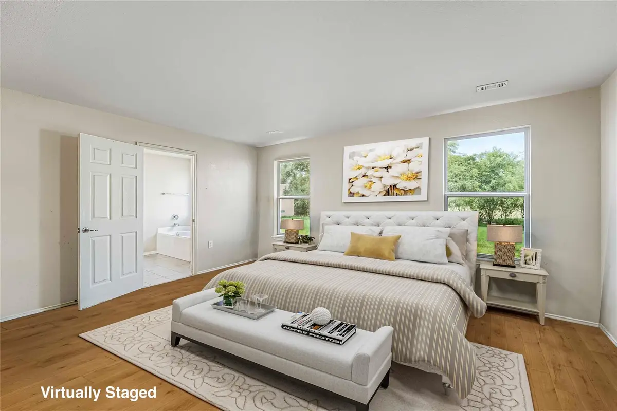 7325 S Glenn St, Austin, TX 78744 - Image #1