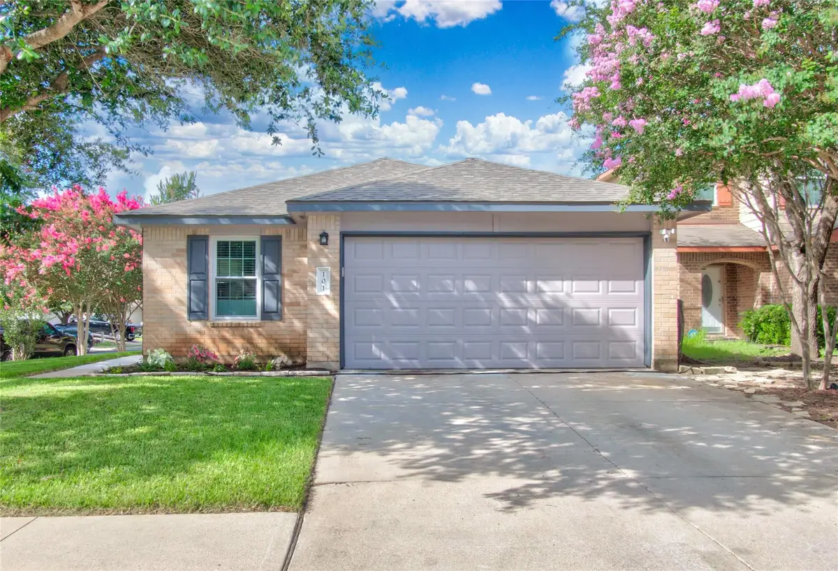 101 Texas Ash Cv, Manchaca, TX 78652 - #1