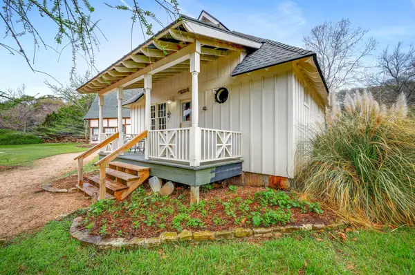 300 Mill Race Ln #8, Wimberley, TX 78676