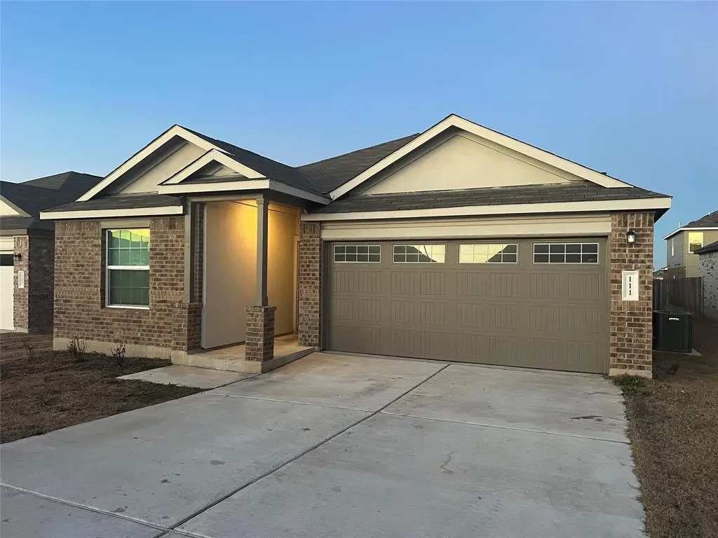 111 Vintage Dr, San Marcos, TX 78666 - #1