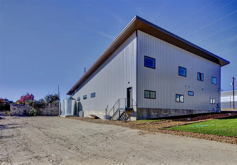 1211 O Reilly Dr, Austin, TX 78734 - Image #3