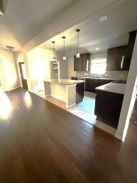 213 Peggy Dr, Liberty Hill, TX 78642 - #3