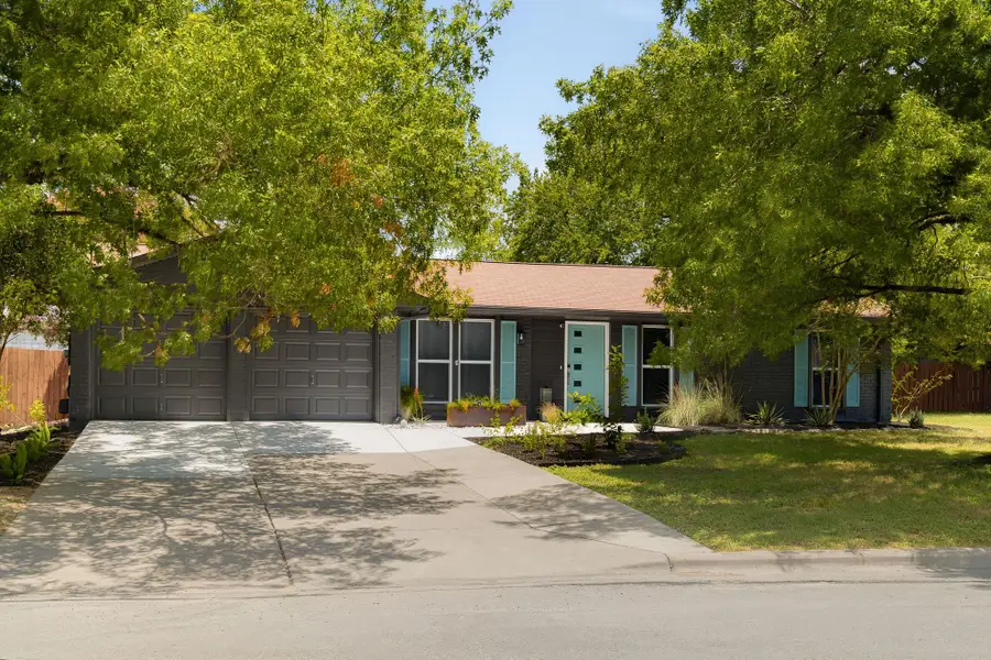 7312 Meadowood Dr, Austin, TX 78723 - #2