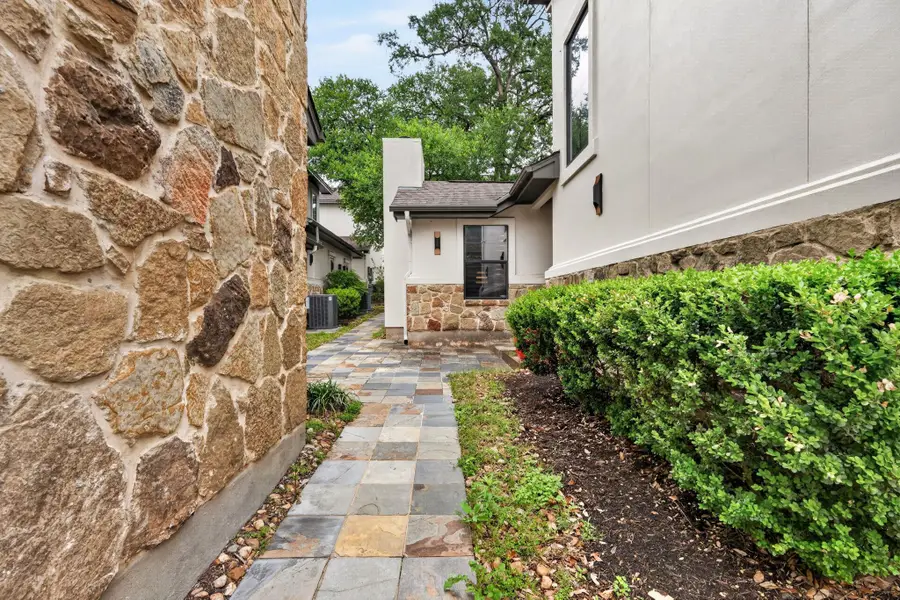 3301 Pecos St #A, Austin, TX 78703 - #2