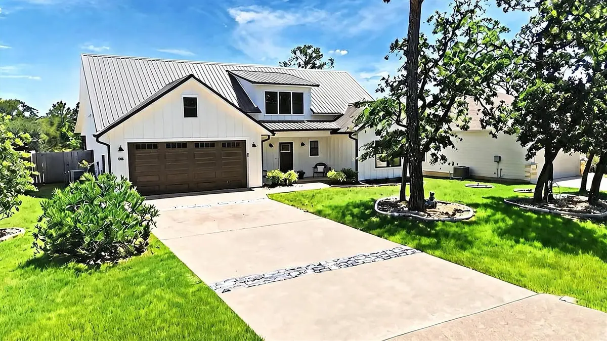 329 Kaanapali Ln, Bastrop, TX 78602 - #1