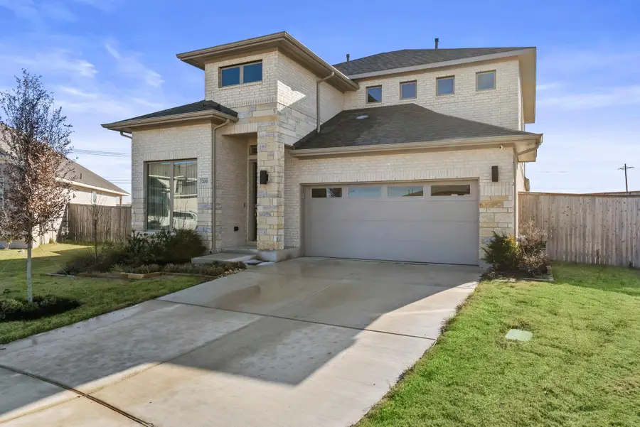 200 Marvins Bnd, Georgetown, TX 78628 - Image #2