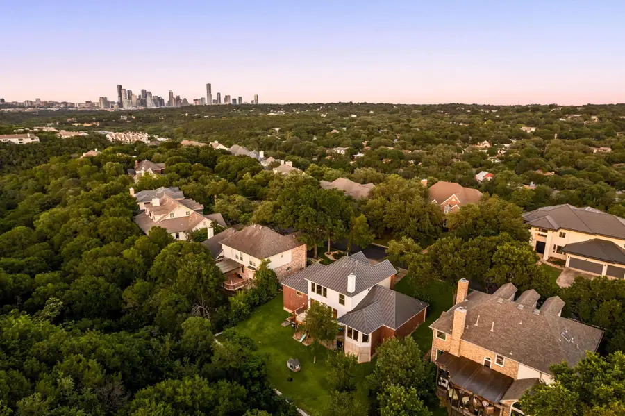 2716 Bartons Bluff Ln, Austin, TX 78746 - #3