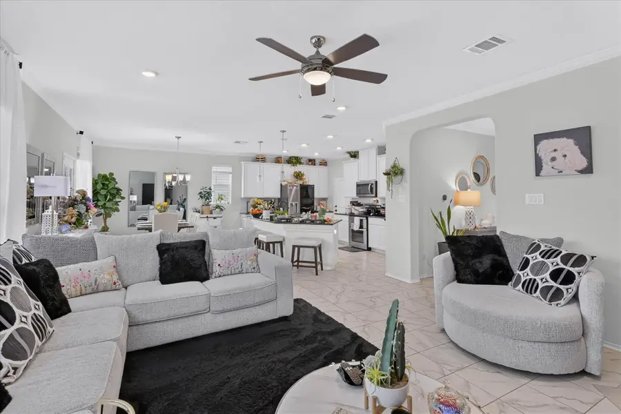 111 Forego Dr, Elgin, TX 78621 - #3