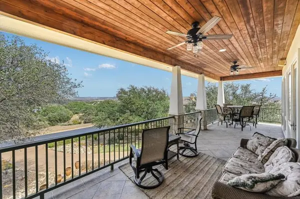 27023 Waterfall Hill Pkwy, Spicewood, TX 78669