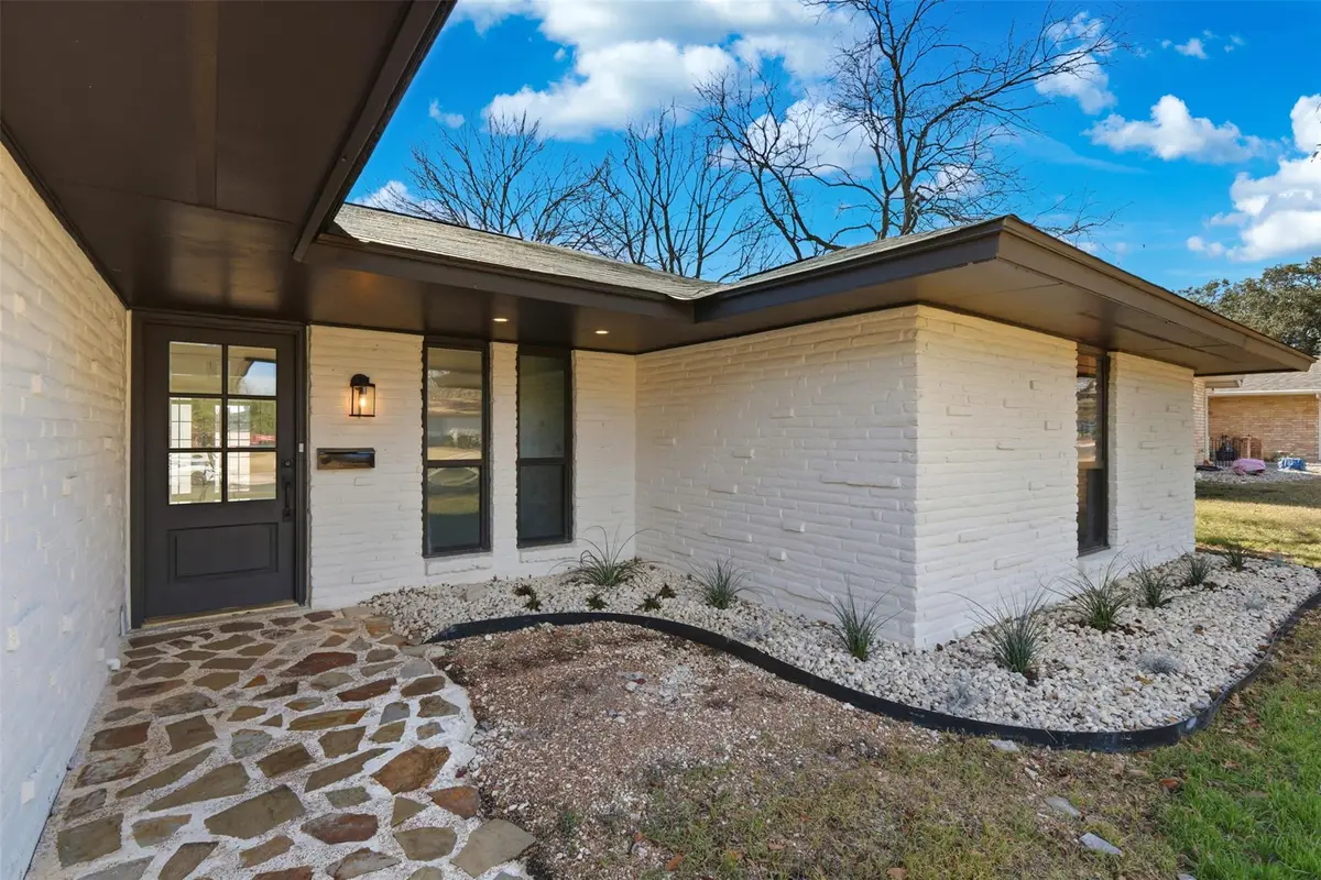 100 Howard Dr, Schertz, TX 78154 - #1