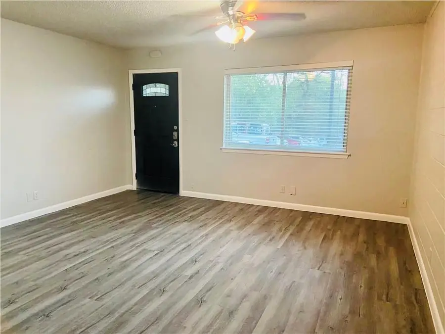 1202 Newning Ave #100, Austin, TX 78704 - #3