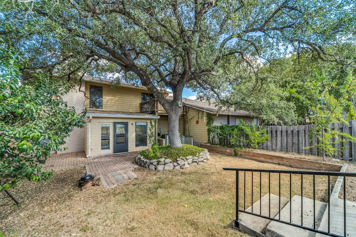 408 Summit Cir, Fredericksburg, TX 78624 - Image #1