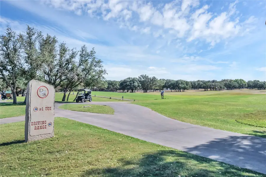 110 Wallace Riddell Dr, Burnet, TX 78611 - #3