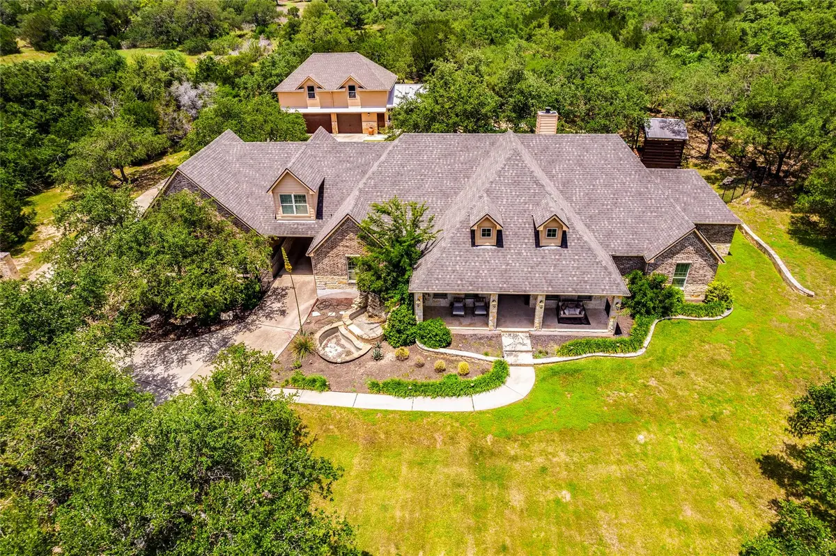 530 Woodland Dr, Driftwood, TX 78619 - #1
