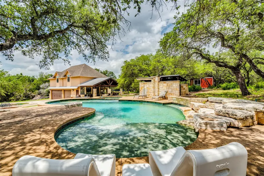 530 Woodland Dr, Driftwood, TX 78619 - #3