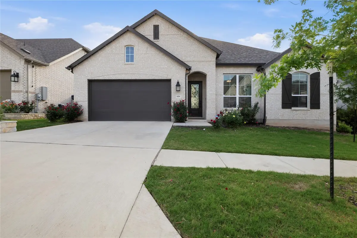 929 Mollie Mcbride Ln, Leander, TX 78641 - #1