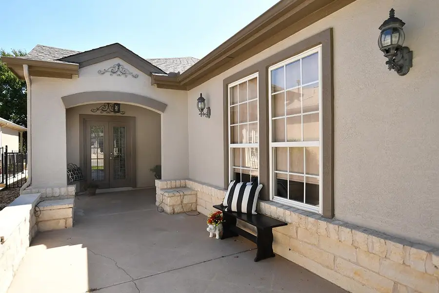 212 Limestone Shoals Ct, Georgetown, TX 78633 - #3