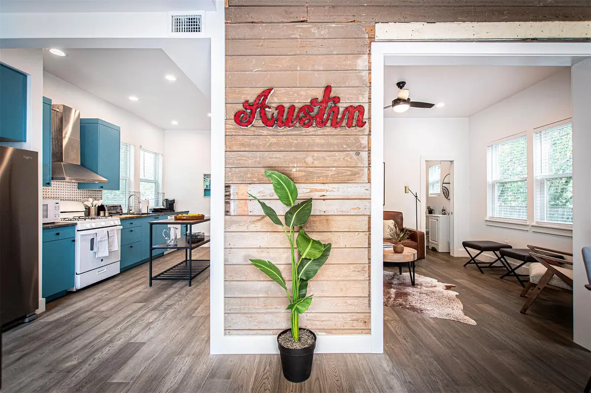 3405 Cedar St, Austin, TX 78705 - Image #1