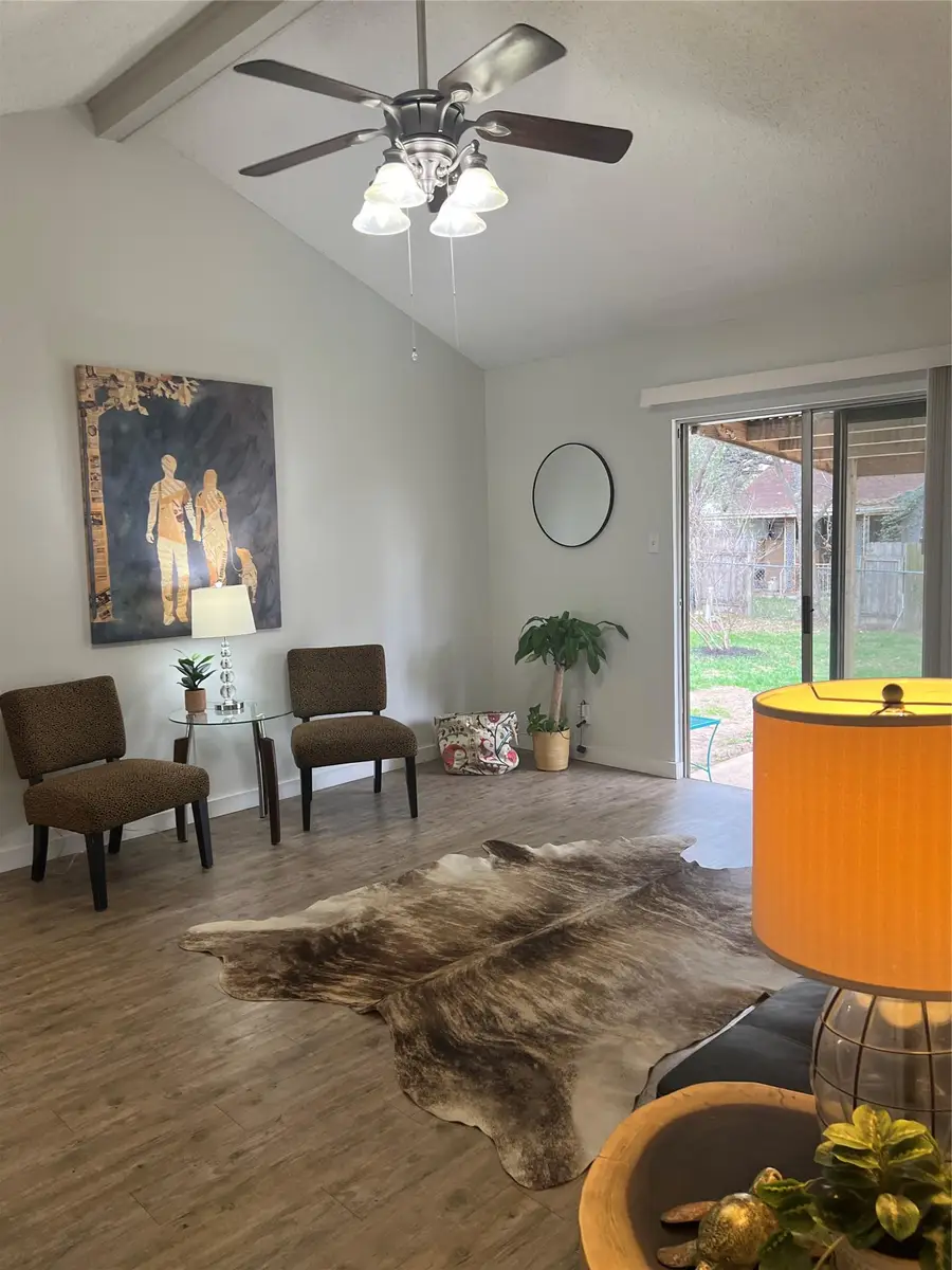 1004 Speer Ln, Austin, TX 78745 - #3
