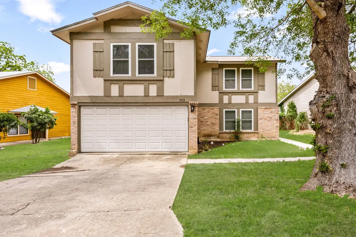 9735 Fortune Ridge Dr, Converse, TX 78109 - #1