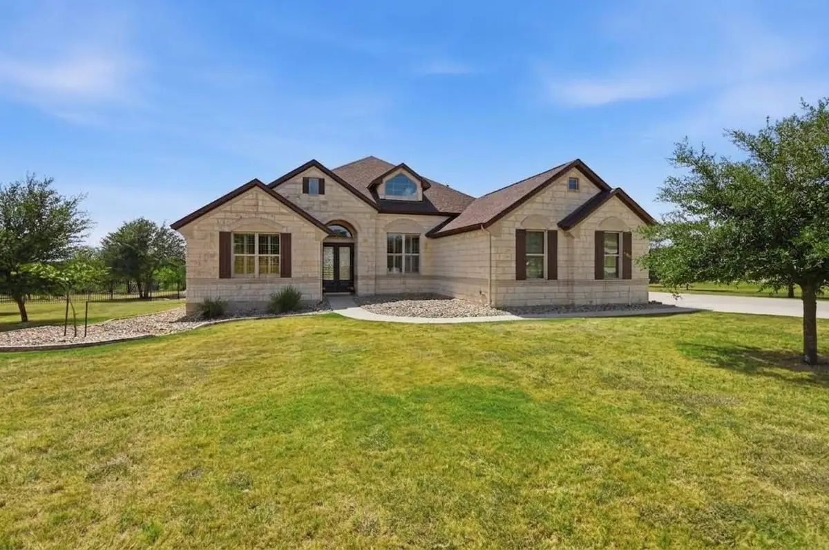 290 Honey Locust Ct, Driftwood, TX 78619 - #1