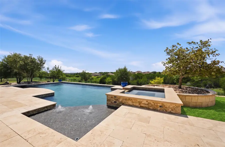 290 Honey Locust Ct, Driftwood, TX 78619 - #2