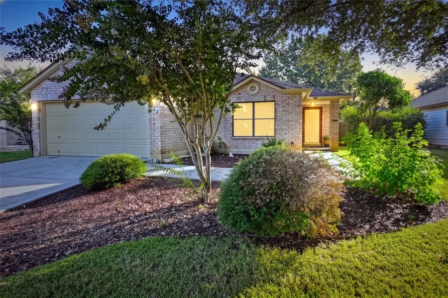 762 Pinehurst Dr Dr, New Braunfels, TX 78130 - #2