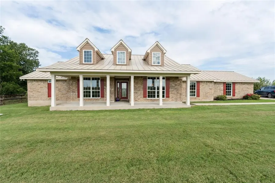 424 N Crawford Ln N, Bartlett, TX 76511 - #3