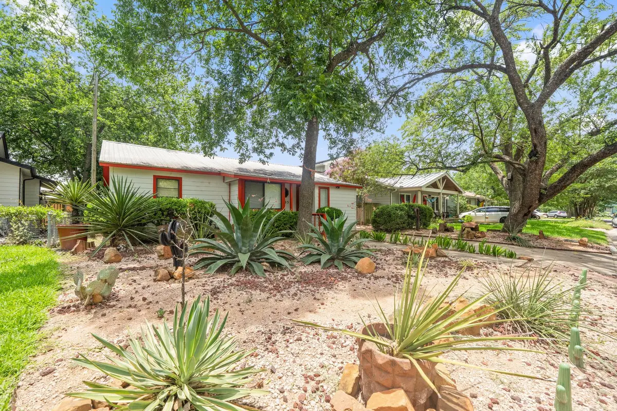7005 Saint Johns Cir, Austin, TX 78757 - #1
