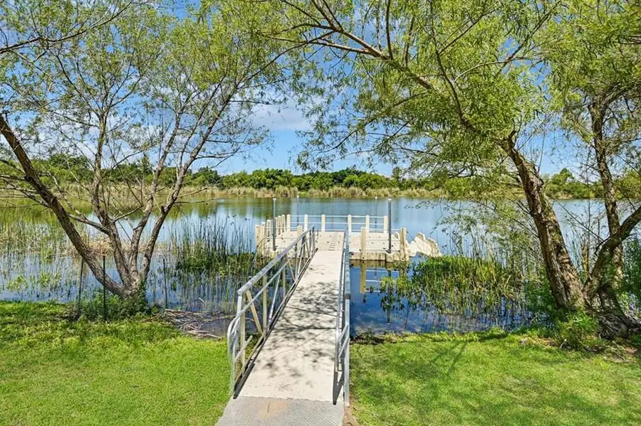 105 Lakemont Dr, Hutto, TX 78634 - #2