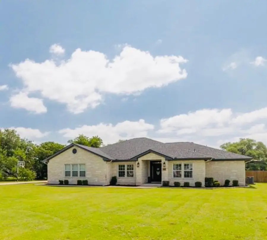 108 Kyle Ln, Georgetown, TX 78633 - #2