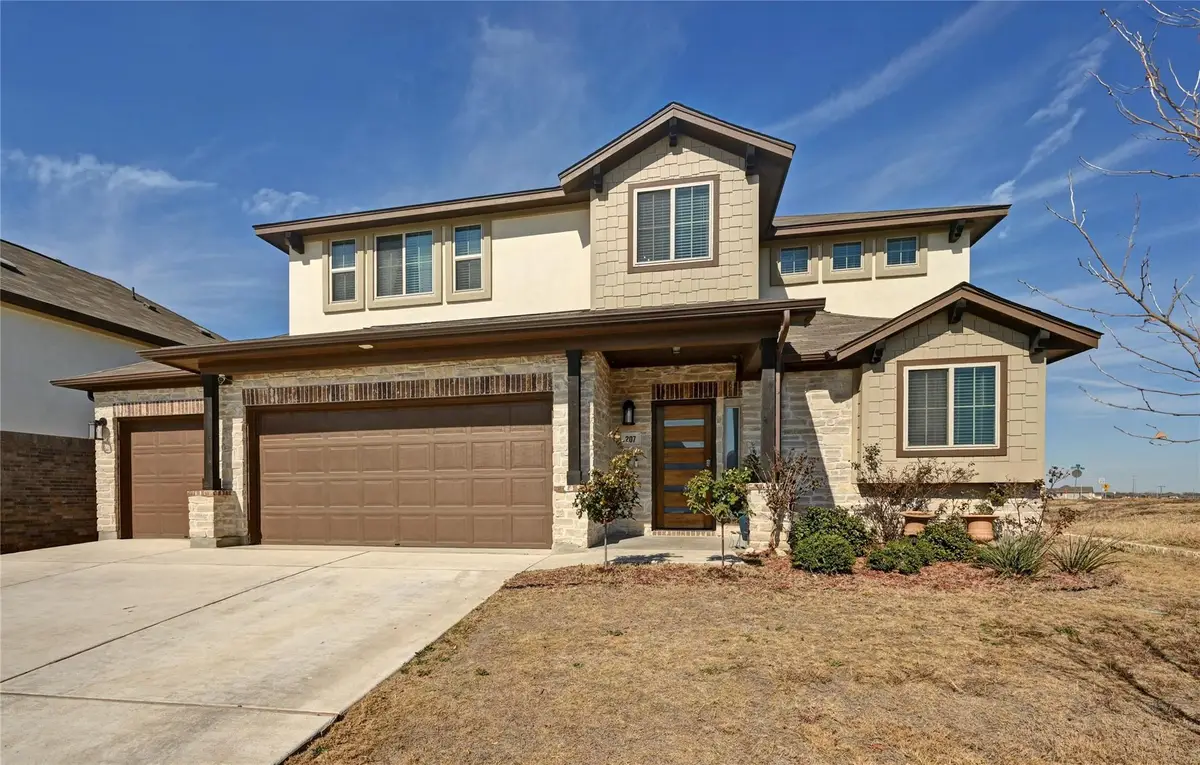 207 Dogvane Cir W, Kyle, TX 78640 - #1