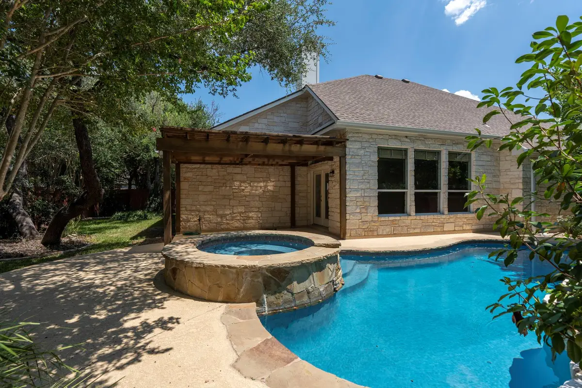 6304 Salcon Cliff Dr, Austin, TX 78749 - #1